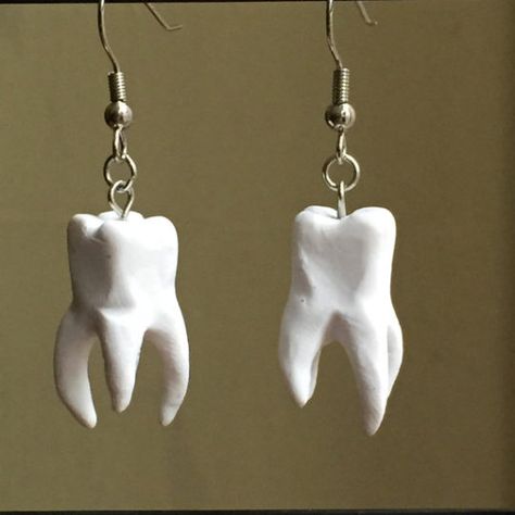 Teeth Earrings Clay, Gothic Clay Earrings, Clay Diy Earrings, Goth Clay Earrings, Clay Earrings Ideas, Silver Clay Jewelry, Clay Teeth, Weird Jewelry, Tanah Liat