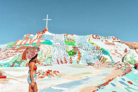 Slab City, California: The Last Free Place on Earth Burning Man Sculpture, Italian Subs, Palm Springs Aesthetic, Road Trip Across America, Slab City, Dog Lounge, Salvation Mountain, Road Trip Map, Salton Sea