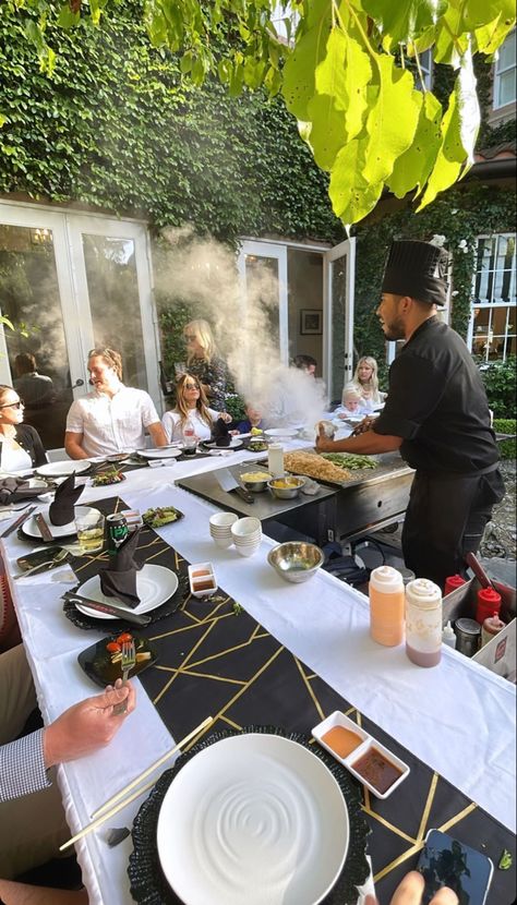 Hibachi Wedding Reception, Hibachi Dinner Party Ideas, Hibachi Decorations, Backyard Bash Party Ideas, Backyard Hibachi Party Decorations, Hibachi Party Decorations, Hibachi Catering Ideas, Hibachi Table Set Up, Backyard Dinner Party Ideas Summer