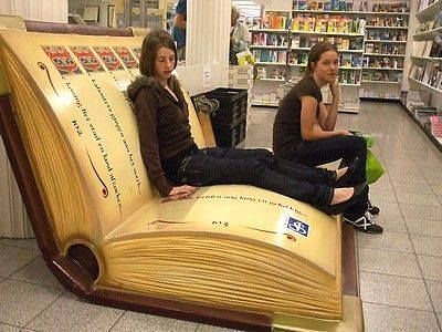 Book Shops, The Hague Netherlands, An Open Book, Reading Spot, Book Stores, Personal Library, World Of Books, The Hague, I Love Reading