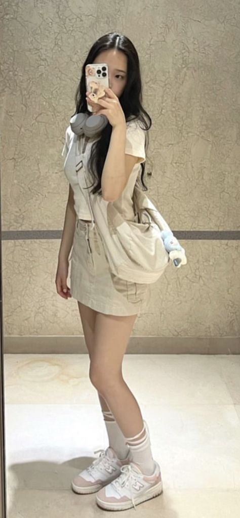 Saranghae Outfits, Tracy Saranghoe Outfit, Saranghoe Fits, Saranghae Tracy Outfits, Cute Skirt Outfits Korean, Saranghoe Tracy Fits, Korean Outfit Skirt, Saranghoe Outfits, Korean University Outfit