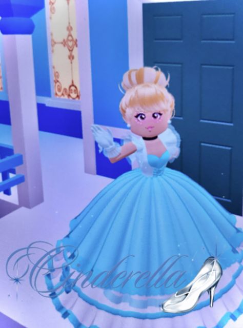 Cinderella Royale High, Royal High Disney Princess, Elsa Royale High, Royalween Fits, Roblox Cosplay, Outfits Hacks, Royale Outfits, Elsa Outfit, Island Outfits