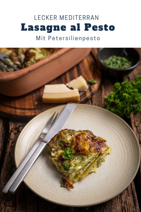 Lasagne al Pesto ist nicht nur eine leckere italienische Spezialität, sondern auch ein wahrer Gaumenschmaus für alle Liebhaber von Nudelgerichten. #pesto #lasagne #lasagnealpesto Spaghetti Bolognese, Easy Pasta Recipes, Easy Pasta, Ravioli, Gnocchi, Pesto, Pasta Recipes, Slow Cooker, Spaghetti