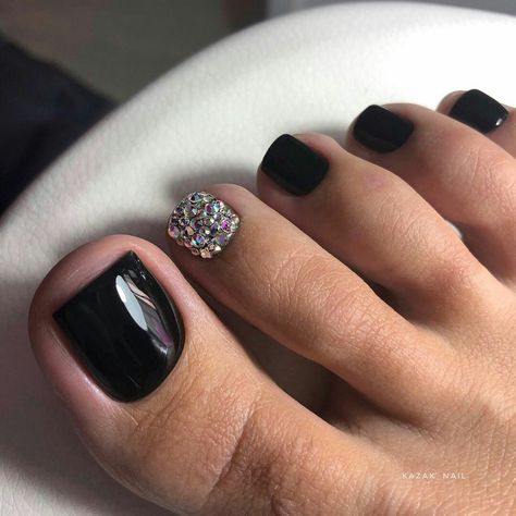 Black Toe Nails, Fall Toe Nails, Toenail Art Designs, Feet Nail Design, Pedicure Designs Toenails, Gel Toe Nails, Toe Nail Color, Pretty Toe Nails, Summer Toe Nails