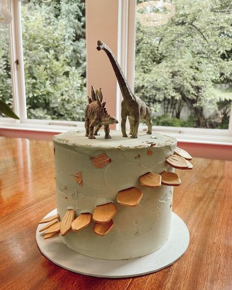 Dinosaur Birthday Party Breakfast, Dinosaur Three Rex Cake, Neutral Dinosaur Cake, Dinosaur Fourth Birthday, 3 Rex Bday Party, Dinosaur Cake Decorating Ideas, Dino Two Year Old Party, Two Year Old Birthday Dinosaur, Dinosaur Birthday Party 5 Year