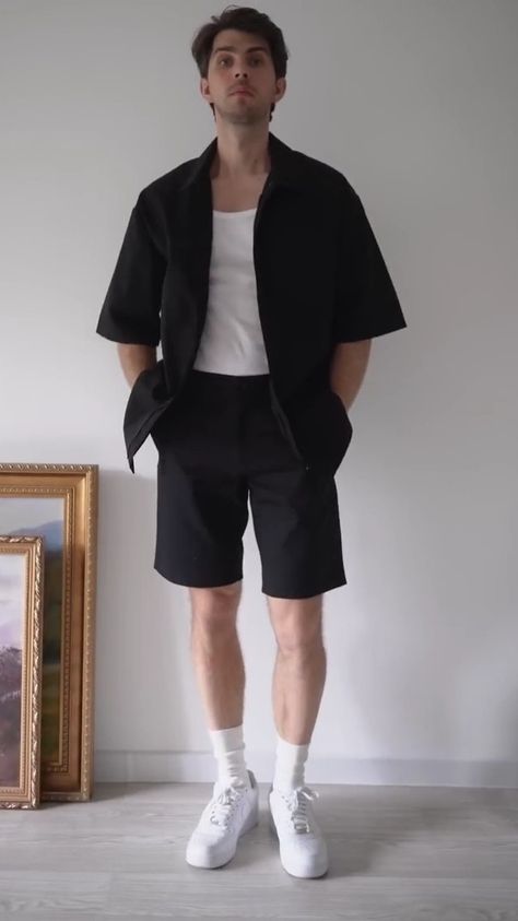 Shorts Outfits Men Korean, Black And White Summer Outfits Men, Black Shorts Outfit Summer, Shorts Outfits Men Streetwear, Aesthetic Male Outfits, Black Summer Outfits, Black Shorts Outfit, Formal Streetwear, White Summer Outfits