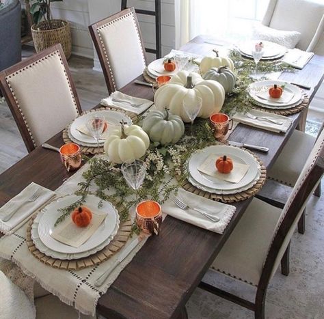 Thanksgiving Dining Room Decor, Fall Dining Room Table Decor, Thanksgiving Dining Room, Simple Thanksgiving Table Decor, Fall Dining Table Decor, Fall Dining Room Table, Thanksgiving Dining, Fall Dining Table, Fall Dining Room