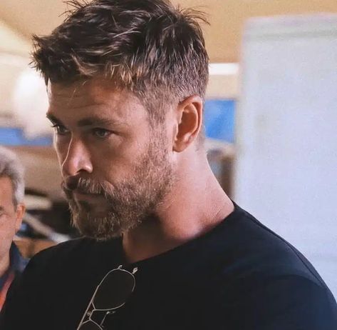 50+ Best Chris Hemsworth Haircuts New Looks Trending In 2023 Chris Hemsworth Haircut Hairstyles, Chris Hemsworth Beard Style, Chris Hemsworth Hair Short, Cris Hemsworth Hairstyles, Messy Ivy League Haircut, Men’s Thick Hair Styles, Mens Haircut For Long Face, Short Choppy Hair Men, Thor Short Hair