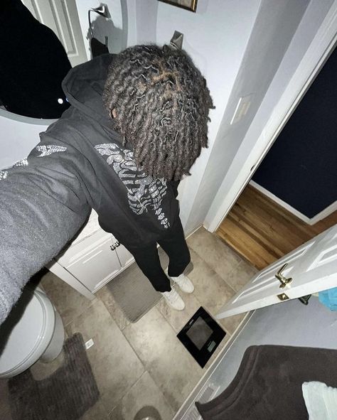 Faceless Dreadhead, Dread Head Mirror Pic, Dreadhead Mirror Pics, Lightskinned Boys Dreads, Nonchalant Dreadhead, Andre Tate, Bape Wallpaper, Dread Heads, Edgars Haircut