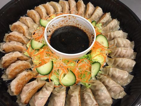 Does your New Year’s Eve cocktail party hors d'oeuvres list include a platter of gyoza like this? Are you going to serve this or another party tray of sushi, perhaps as an appetizer for your dinner that night? If you are, may we suggest you order in advance? If you do, it will be ready to go when you arrive and you can be on your way to your party right away. . . #ThisIsHowWeRoll #SushiQ #SushiQKelowna #SushiQRestaurant Sushi Party Theme, Sushi Cocktail Party, Sushi Tray Party, Hibachi Party Appetizers, Asian Party Food Ideas, Sushi Party Ideas Table Settings, Japanese Party Food, Asian Food Party, Japanese Dinner Party