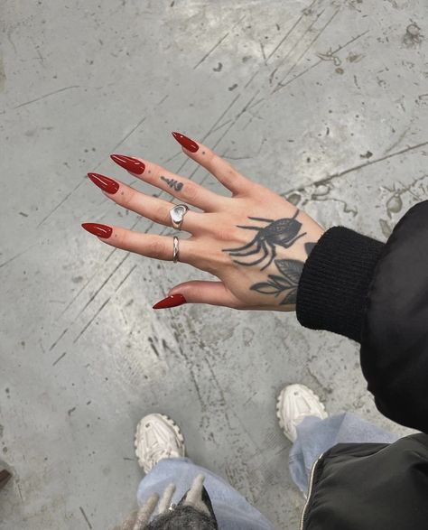 Red Nail Theory, Red Nail Varnish, Nail Theory, Deep Red Nails, Red Gel Nails, Kutek Disney, Dark Red Nails, Wine Nails, Maroon Nails