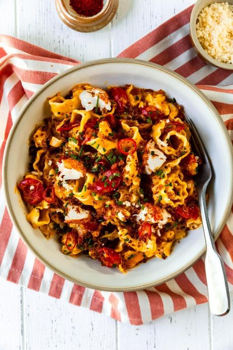 Impress your guests with this decadent Spicy Lobster Pasta, featuring sweet Sungold tomatoes, a rich mascarpone sauce, and crispy, spicy breadcrumbs.  #Food #Recipe #Pasta #PastaRecipes #Lobster #SeafoodRecipes #Seafood #Entertaining #DinnerParty #FancyFood Lobster Tagliatelle, Short Rib Stroganoff, Lobster Meals, Sungold Tomatoes, Spicy Lobster, Lobster Pasta Recipe, Seafood Enchiladas, Mascarpone Sauce, Lobster Pasta