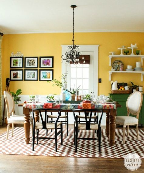 Gorgeous dining room ideas with color for a designer look and unique design ideas! see more on https://ablissfulnest.com/ Best Dining Room Colors, Boho Dining Room Decor, Good Living Room Colors, Dining Room Colour Schemes, Yellow Dining Room, Dining Room Paint Colors, Boho Dining Room, Colourful Living Room Decor, Dining Ideas