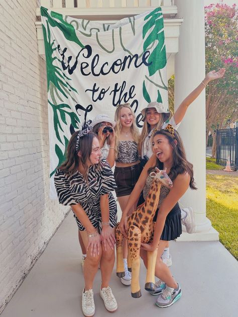 #ut | #utaustin | #atx | #westfest | #college | #workweek | #recruitment | #sorority | #buzzedformc23 | #wildaboutmc23 | #newpc | #texas | #alphaxi | #college | #texas | #insta | #instainspo | #frienships | #alphaxi | #texasalphaxi | #goalphaxi | #greeklife | #sorority | #gogreek | #cute | #festivals | #universityoftexas | #girlsnight | #fraternity | #semiformal | #dateevent | #sororitydateevent | #fraternitydateevent | #momsweekend | #bonding | #motherhood | #bouquetmaking | #betaalphachapter Sorority Spirit Week, Sorority Work Week Themes, Work Week Themes Sorority, Work Week Themes, Sorority Work Week, Sorority Themes, Recruitment Themes, Sorority Recruitment Outfits, Recruitment Outfits