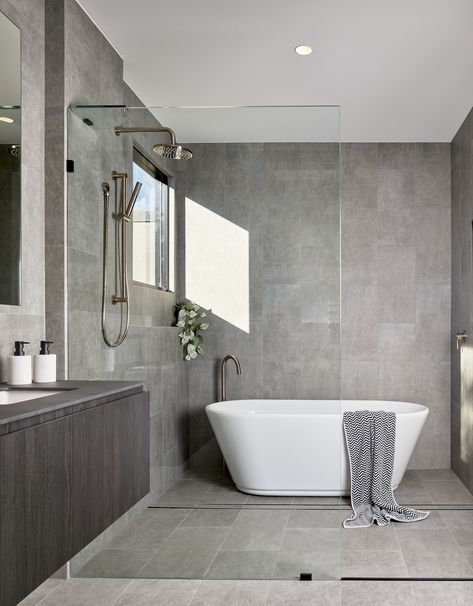 Grey Bathrooms Designs, New Modern House, Grey Bathroom Tiles, New House Bathroom, Bathroom Inspiration Modern, Bad Inspiration, Design Blogs, Bathroom Tile Designs, Grey Tiles