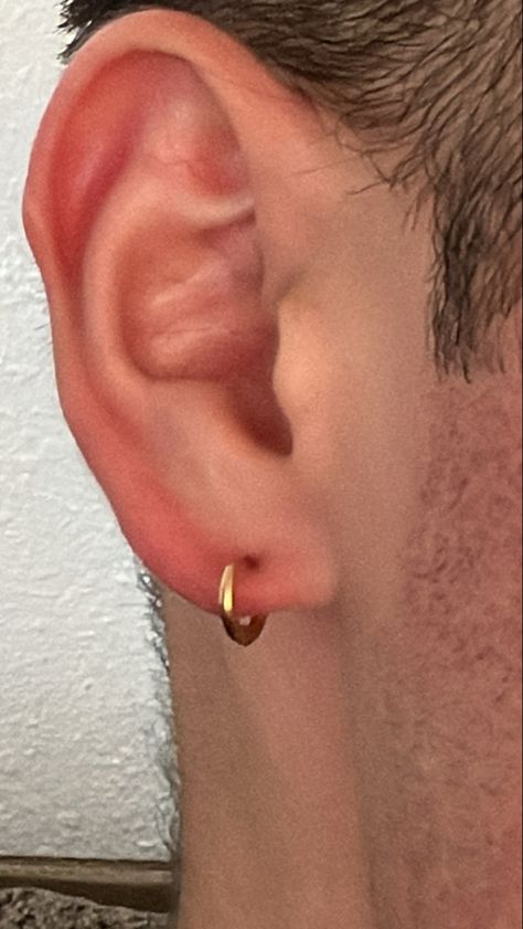 Guys With Double Ear Piercings, Men’s Gold Earrings, Earrings Gold Men, Guy Earrings, Guys Ear Piercings, Double Ear Piercings, Mens Earrings Hoop, Double Hoop Earrings, Men Earrings