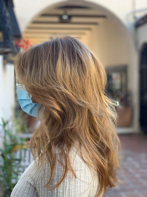 Layered Haircut With Curtain Bangs, Ginger Hair Inspo, Natural Ginger Hair, Haircut With Curtain Bangs, Natural Ginger, Shaggy Haircuts, Layered Haircut, Curtain Bangs, Ginger Hair