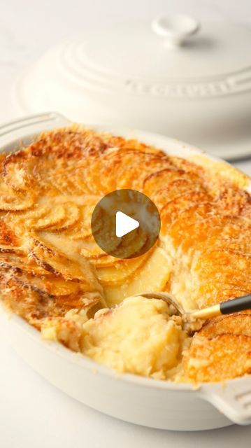 Patricia Martinescu on Instagram: "I’ve never met a potato I didn’t like. This recipe is a classic but nothing like you’ve ever tasted before. Mashed Potatoes au Gratin combines the creamy, buttery, comfort of mashed potatoes with the golden cheesy crust of au gratin. In the words of Hannah Montana, you get the best of both worlds! The perfect recipe to add to your Thanksgiving menu this year. 

Recipe is on my site - bakecookrepeat.com or comment “mashed potato” on this post and I’ll send the link directly to you! 💌 (Make sure you’re following me first before you comment to receive the link.) 
.
.
.
.
#mashedpotatoes #potato #recipe #holidayrecipes #sides #thanksgiving #easyrecipes #thanksgivingdinner #recipeideas #creamy #quickrecipes #goodeats #lecreuset" Sides Thanksgiving, Potatoes Au Gratin, Potato Recipe, A Potato, Mashed Potato, Thanksgiving Sides, Hannah Montana, Thanksgiving Menu, Perfect Food