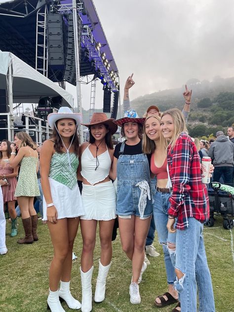 Brett Young Concert Outfit, Music Concert Outfit Night, Rock The South Concert Outfit, Thomas Rhett Concert Outfit, The Lumineers Concert Outfit, Sam Hunt Concert Outfit, Lumineers Concert Outfit, Kane Brown Concert Outfit, Thomas Rhett Concert