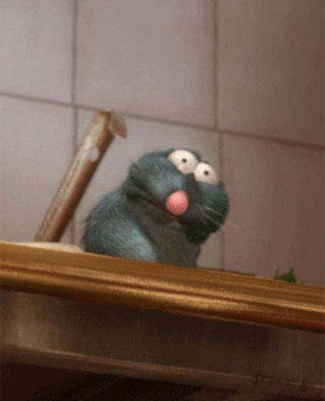 Remy The Rat, Sarah Core, Ratatouille Disney, Funny Harry Potter Jokes, Mood Meme, Funny Harry Potter, Current Mood Meme, Little Drawings, Disney Nails