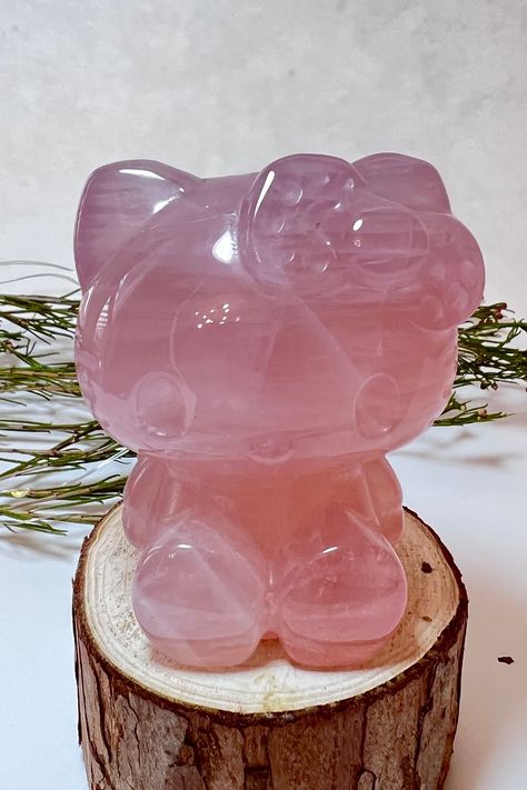 Hello Kitty Rose Quartz Carving Adorable and Healing - Etsy Crystals Carvings, Hello Kitty Crystal, Soft Pink Color, Pink Gem, Blown Glass Art, Unique Collectibles, Charm Gift, Baby Pink, Soft Pink