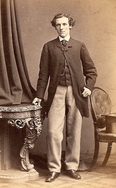 Call the valet :: timelining family photographs through men’s fashion | Traces Magazine 1870 Mens Fashion, 1860 Mens Fashion, 1850 Mens Fashion, 1860s Male Fashion, 1860s Mens Fashion, 1800s American Fashion, 1840s Mens Fashion, 1850s Fashion Men, 1880s Fashion Mens