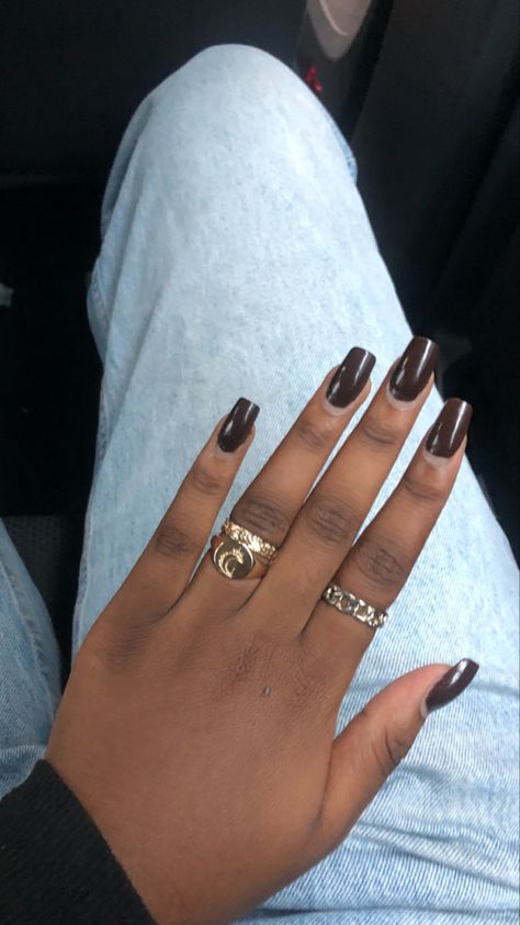 Nail Colors For Darker Skin Tones, Nails For Darker Skin Tone, Ebony Skin, Neutral Nail Art, Biab Nails, Darker Skin Tones, New Years Nail Designs, Manicure Nail Designs, Short Gel Nails