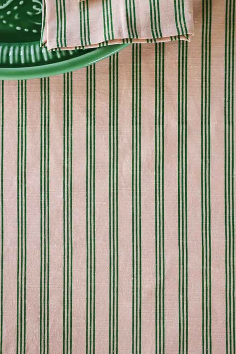 Spring Table Cloth, Green Table Settings, Stripe Table, Swan Wedding, Pinterest Room, Italy House, Green Tablecloth, Striped Tablecloths, Orange Table