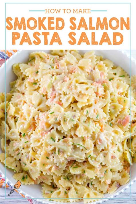 Smoked Salmon Side Dishes, Smoked Salmon Pasta Salad, What To Make With Smoked Salmon, Smoked Salmon Lunch Ideas, Recipes With Smoked Salmon, Power Salads, Pizza Seafood, Vegetables Pizza, Pasta Entrees