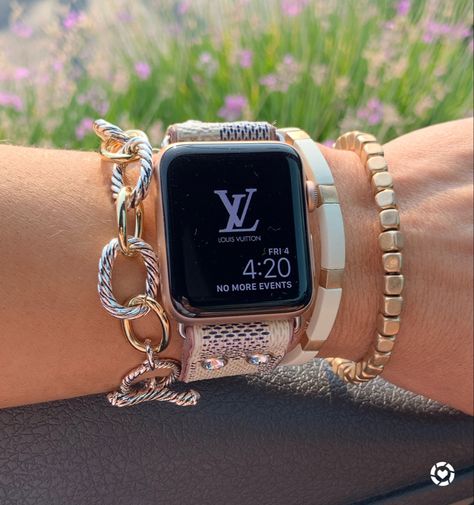 Apple Watch Bracelet Band, Cute Apple Watch Bands, Lv Damier, Apple Watch Bands Fashion, Apple Watch Bracelets, Stacked Jewelry, Sustainable Jewelry, Layered Bracelets, Summer Jewelry