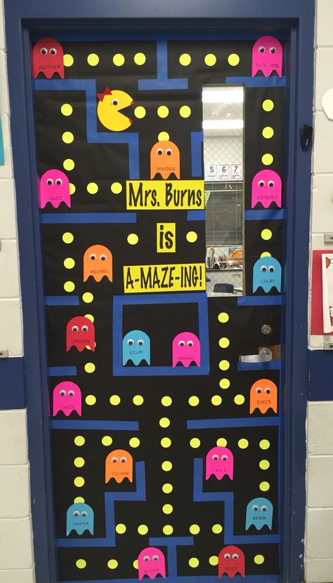 Teacher Appreciation Door, Teacher Appreciation Door Decorations, Teacher Door Decorations, Preschool Door, Teacher Appreciation Doors, Classroom Decor Middle, Classroom Welcome, Classroom Decor High School, Diy Classroom Decorations