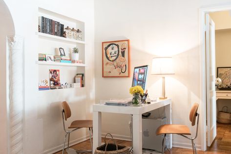 A low bookcase helps to define a small office area in the living room. Desk Not Facing Wall, Transitional Office, Condo Apartment, Apartment Deco, Low Bookcase, Office Den, French Doors Patio, Office Area, Bedroom Desk