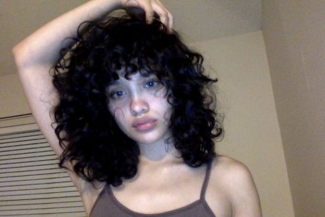 Hair Y2k, Enhance Beauty, Saved Pins, Hair Reference, Dream Hair, Curly Girl, Attractive People, Hair Tips, Aesthetic Hair