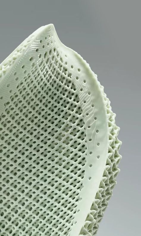 leManoosh Le Manoosh, 3d Printing Fashion, Futuristic Shoes, Cmf Design, Industrial Design Trends, 3d Cnc, Generative Design, Parametric Design, Shoe Sole