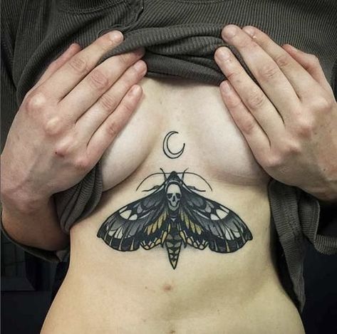 Moth Underboob Tattoo, Moon Moth Tattoo, Moth Sternum Tattoo, Under The Breast Tattoo, Tattoo Sternum, Hand Hart, Moon Skull, Deaths Head, Tattoo Moon