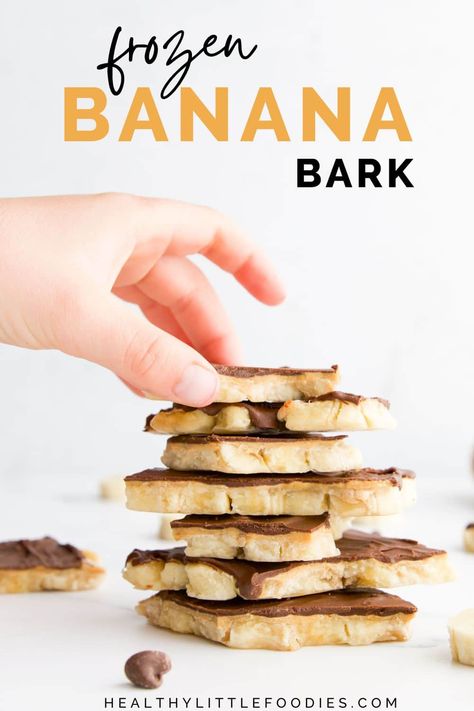 Chocolate Peanut Butter Frozen Banana, Banana Bark Recipe, What To Do With Frozen Bananas, Frozen Banana Recipes, Banana Ice Cream Healthy, Mango Frozen Yogurt, Snack Chocolate, Banana Bark, Banana Snacks