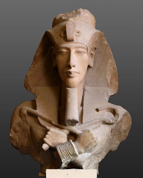 @ancientegyptmagazine • Bust of Akhenaten, Amonhotep IV 🇪🇬 ancientegypt • Threads Egyptian Museum, Egyptian Inspired, African Sculptures, African Countries, Male Figure, Egyptian Gods, Egyptian Art, Ancient Civilizations, Ancient Egyptian