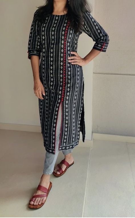 Simple Kalamkari Kurti Designs, Ikat Dress Kurti Neck Designs, Kalam Kari Kurti Designs, Kalamkari Salwar Designs, Ikkat Kurta Designs Latest For Women, Batik Kurti Designs Latest, Ikkat Cotton Kurti Designs Latest, Chex Kurti Design Pattern, Ikkat Kurta Designs Ikkat Kurta Designs Latest