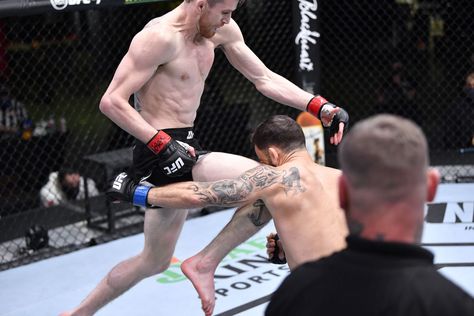 Alexander Volkov, Cory Sandhagen walked away with performance of the night bonuses, earning 50000 US dollars each. Cory Sandhagen Ufc, Cory Sandhagen, Alexander Volkov, Tj Dillashaw, Michael Bisping, Katie Couric, American Fighter, Martial Arts Workout, Soccer Stars