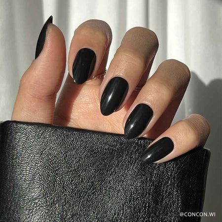 Short Almond Black Nails, Short Black Almond Nails, Almond Nails Black, Black Almond Nails, Boho Nails, Short Almond Nails, Short Press On Nails, Punk Nails, Cuticle Nipper