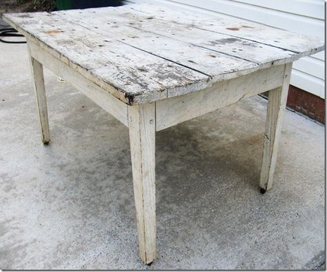 Old Farm Table White Farm Table, Farm Table With Bench, Diy Farmhouse Table Plans, Farmhouse Table Plans, Farmhouse Kitchen Tables, Diy Farmhouse Table, Table Bench, Farm Tables, Old Farm