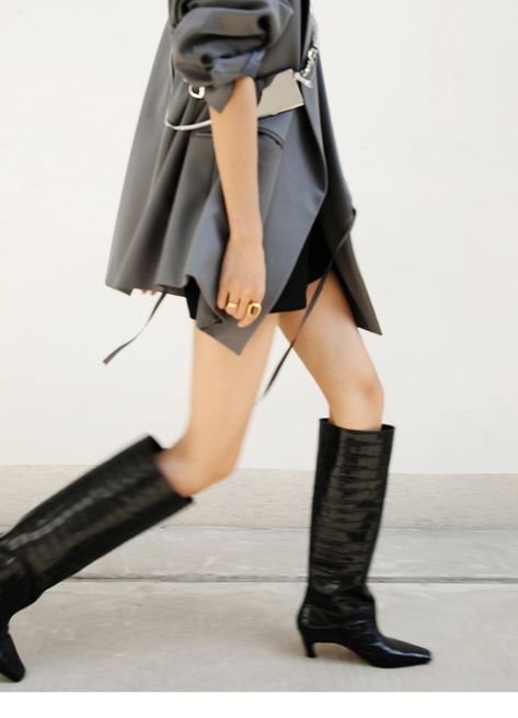 Knee high boots #boots #fashionblogger #shoesaddict Modern Knee-high Boots With Leather Sole, Modern Leather Knee-high Platform Boots, Rick Owens Thigh High Boots, Knee High Boots Runway, Edgy High Heel Knee-high Boots, Crocs Boots, Red Bottom Shoes, Square Toe Heels, Boot Types