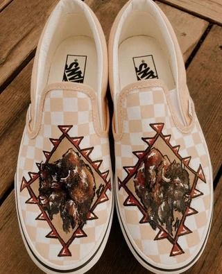 RoadSideRanchDesign - Etsy Western Painted Vans, Western Vans, Western Graphics, Western Outfit Ideas, Camping Clothes, Western Nails, Painted Vans, Western Shoes, Glass Slippers