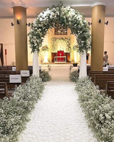 Church Arch Wedding, Church Wedding Flowers Altar, Small Church Weddings, Wedding Ceremony Decorations Indoor, Wedding Church Decor, Wedding Decor Rustic, Church Wedding Flowers, Dream Wedding Reception, Classy Wedding Invitations