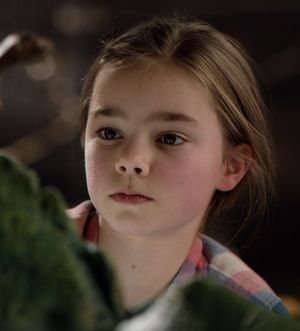 Maisie Lockwood, Isabella Sermon, Film Jurassic World, Jurassic World 2015, Luke Leia, Legend Of The Guardians, Fallen Kingdom, Jurassic World Fallen Kingdom, Falling Kingdoms