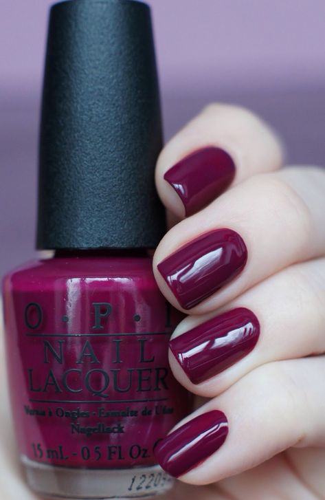 O.P. nails in maroon raspberry #nails #beautiful #fall Berry Nails, Spring Nail Polish, Wine Nails, Nagellack Trends, Nail Color Trends, Nail Colors Winter, Spring Nail Colors, Nail Polish Trends, Dark Nails