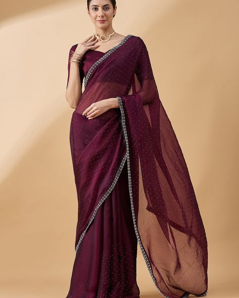 ❗❗Exclusive Sarees For Sale❗❗ Hurry Up & DM On Whatsapp To Order Now. 😍 Catalog : 14198 . . . . #Fashion #OOTD (Outfit Of The Day) #Style #Fashionista #InstaFashion #StreetStyle #FashionBlogger #TrendAlert #WardrobeGoals #FashionDaily #LookBook #OutfitInspiration #StyleInspo #FashionAddict #FashionTrends Burgundy Saree, Photoshoot Background, Maroon Saree, Yumna Zaidi, Dress Saree, Organza Blouse, Party Wear Lehenga, Smart Dress, Designer Kurti