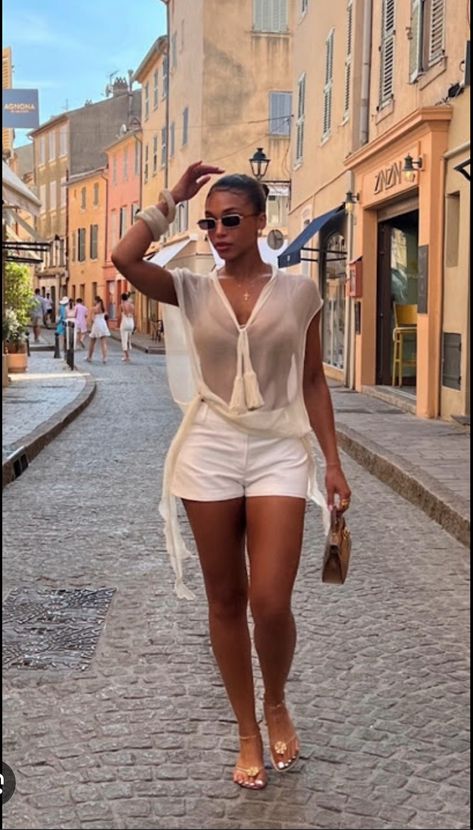 Euro Summer Outfit, Harvey Outfits, Girl Baddie, Lori Harvey, Euro Summer, Effortlessly Chic Outfits, Causal Outfits, St Tropez, Casual Chic Outfit