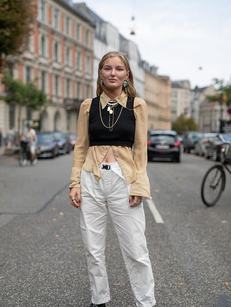 Street Style - Day 2 - Copenhagen Fashion Week Spring/Summer 2020 Fashion Week Spring 2020, Copenhagen Fashion, 2020 Fashion Trends, Moda Paris, Band T Shirts, Copenhagen Style, Copenhagen Fashion Week, Barbie Fashionista, The Best Street Style