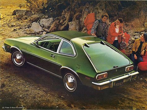 Ford Pinto. My sister's first car was a Pinto and this color, Mustang Wallpaper, Ford Pinto, Lincoln Cars, Ford Lincoln Mercury, Ford Classic Cars, Old Fords, Karmann Ghia, Us Cars, Car Ads